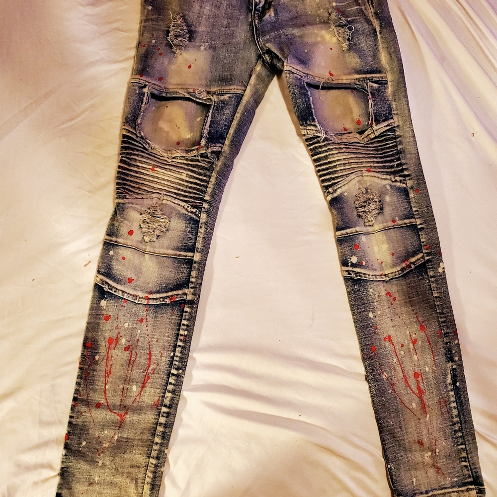 Skinny jeans red paint
